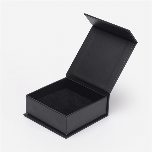 Custom Black Fip Top Jewelry Box Magnetic Jewelry Paper Boxes