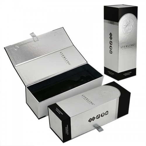 Custom Cardboard Silver Foiled Whiskey Wine  Alcohol Packaging Magnetic Flap Liquor Bottle Boxes With Tray