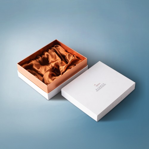 Lid and Base Rigid Gift Box with Inner Tray